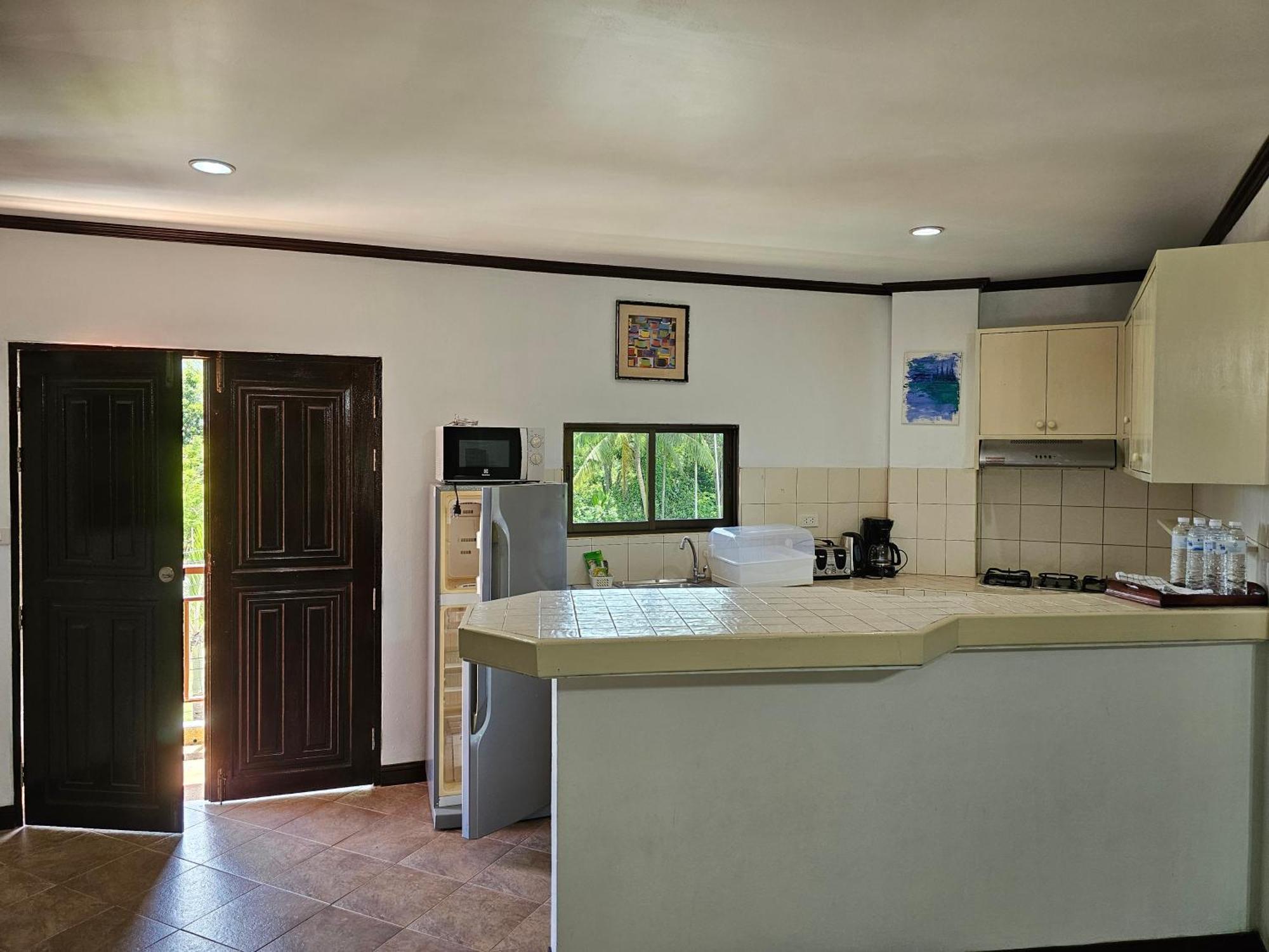Sai Rougn apartment Patong Extérieur photo