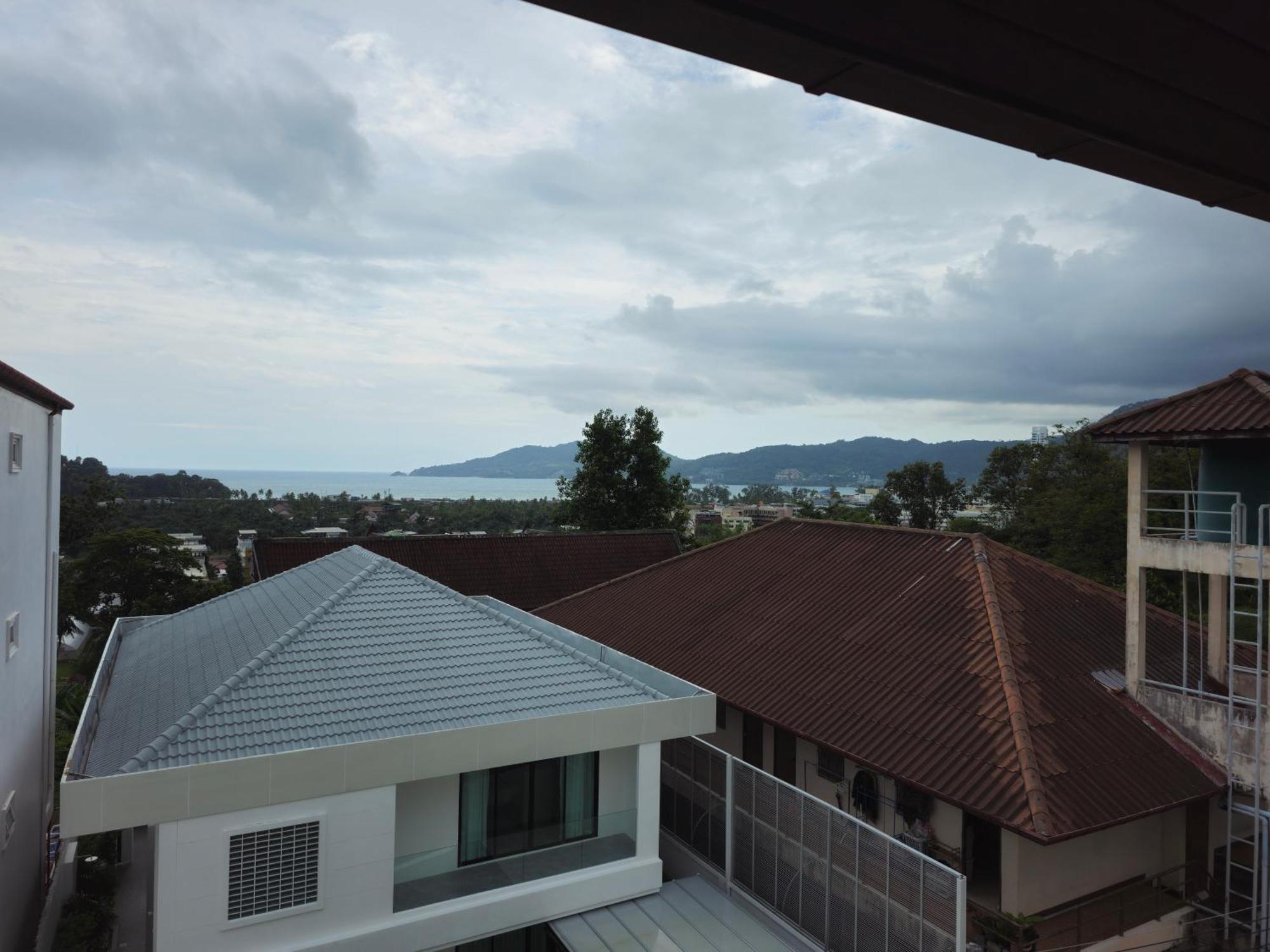 Sai Rougn apartment Patong Extérieur photo